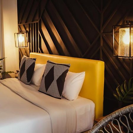 The Bourke Hotel Davao Luaran gambar