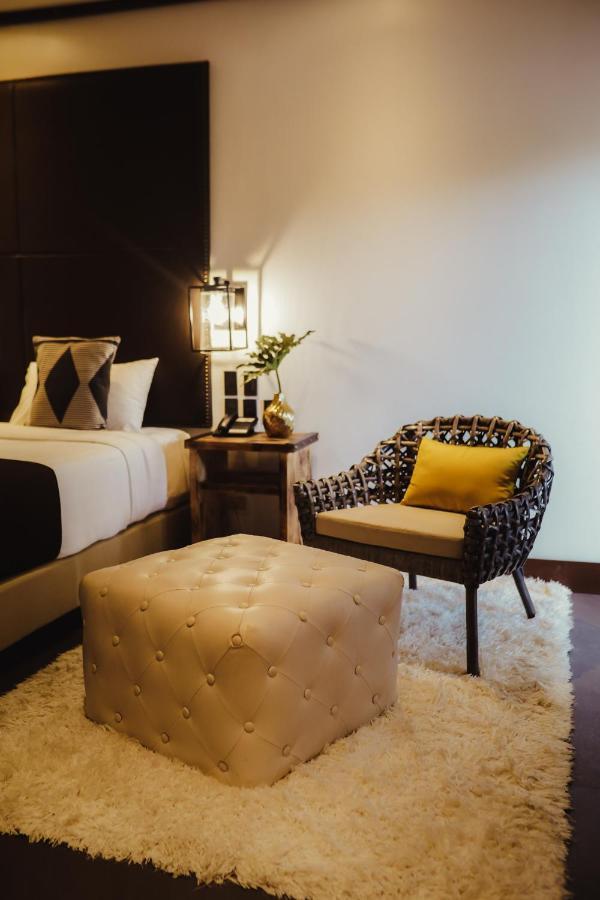 The Bourke Hotel Davao Luaran gambar