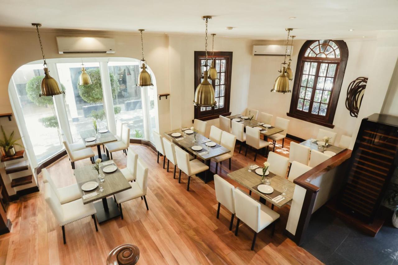 The Bourke Hotel Davao Luaran gambar