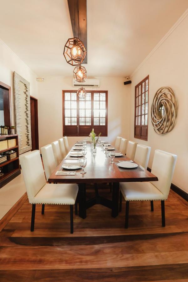 The Bourke Hotel Davao Luaran gambar
