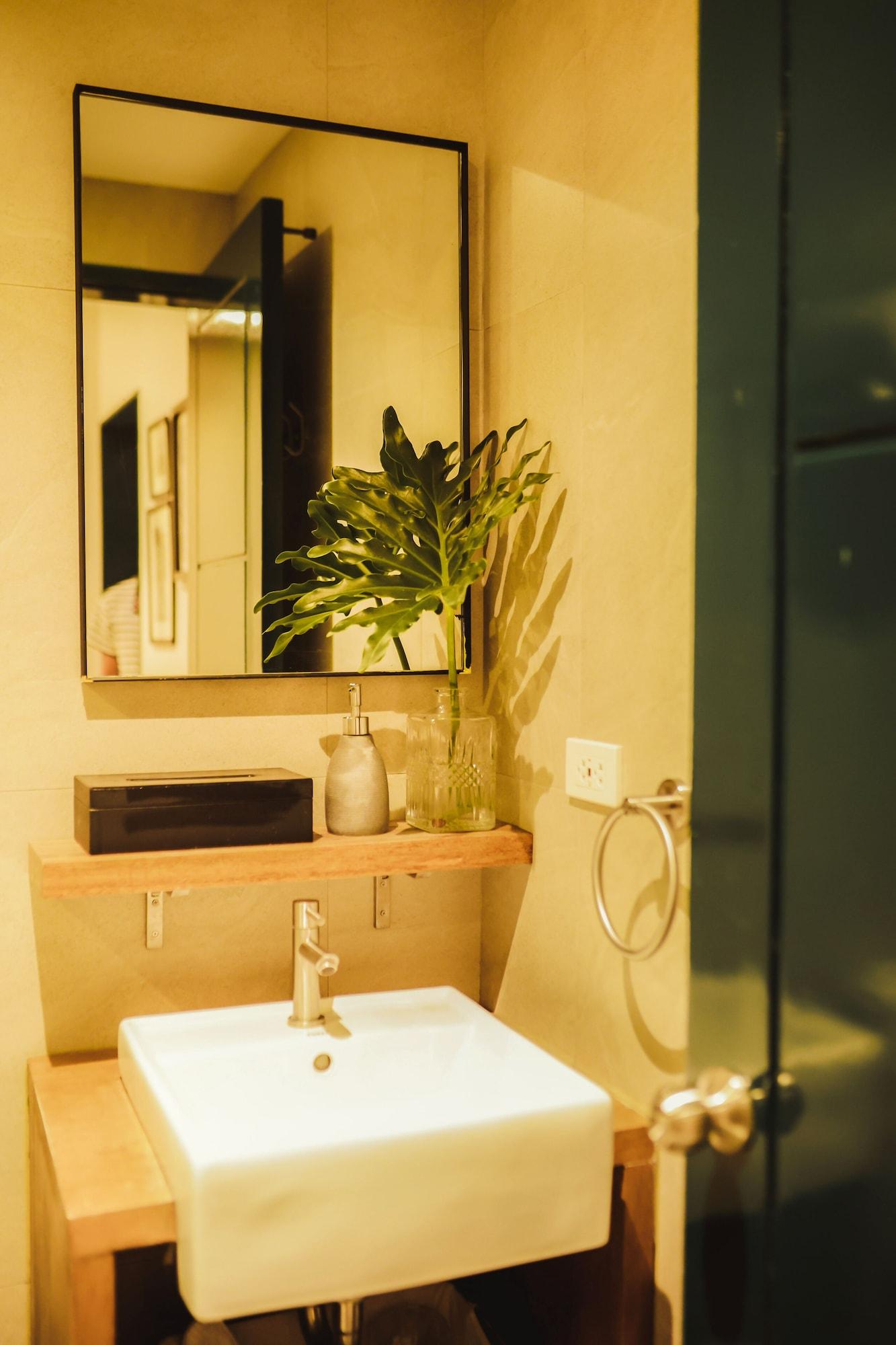 The Bourke Hotel Davao Luaran gambar