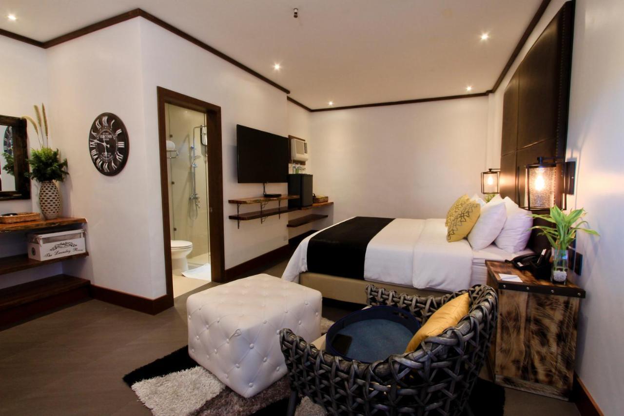 The Bourke Hotel Davao Luaran gambar